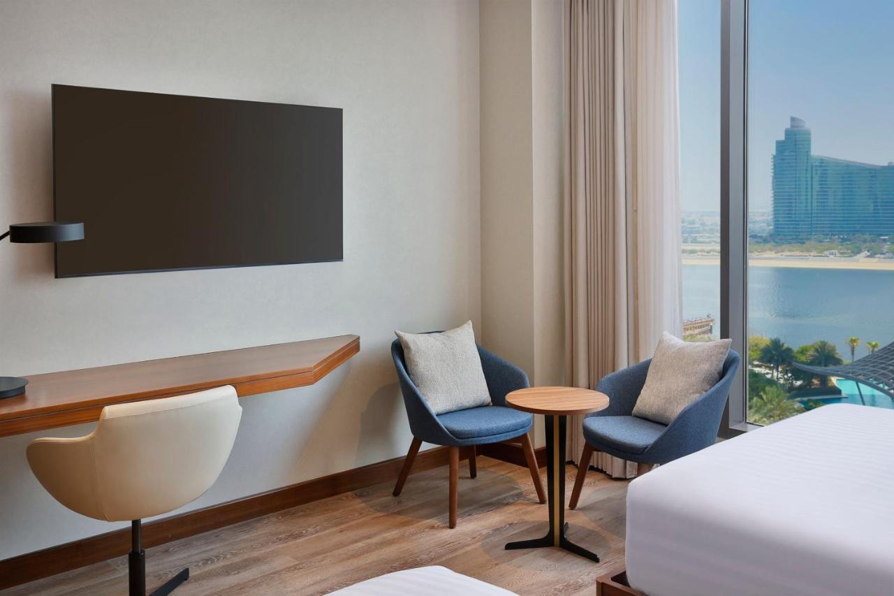 Courtyard By Marriott Culture Village, 迪拜 外观 照片